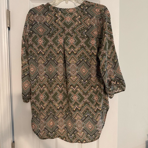 Cure Geometric Patterned Blouse - Picture 3 of 7